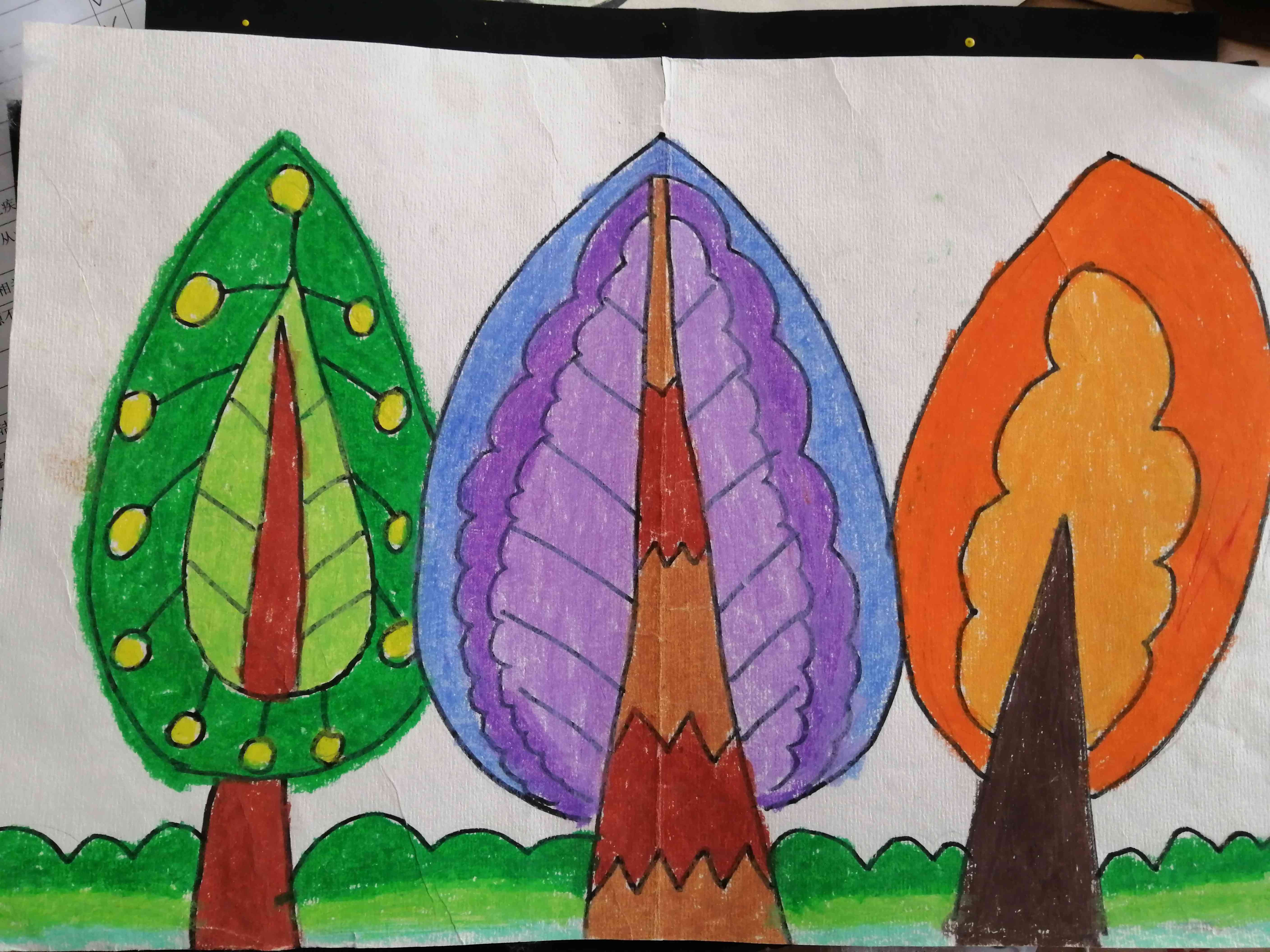 奕棋镇中心小学绘画作品《秋天的树》  巴叶潆 一（2）班 指导教师：叶慧.jpg